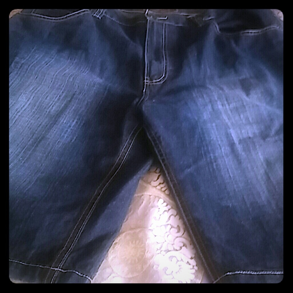 HALIFAX SHORTS